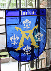 Nikolaikirche Anklam, Hanse-Wappenfenster von Turku, Finnland (*2017)